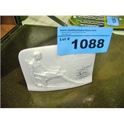 Laedro collectors society sellers plaque