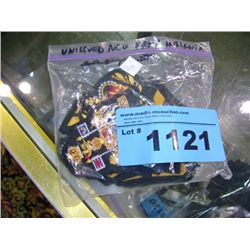 Bag of assorted military sew on badges