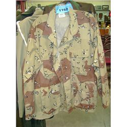 Desert camoflauge combat jacket