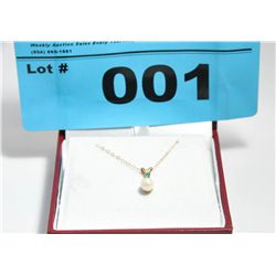 10 & 14kt gold pearl and emerald necklace