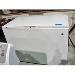 GE white deep freezer