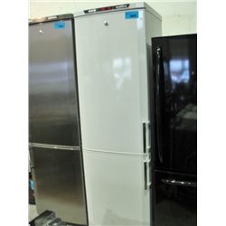 White GE slim profile 2 door fridge