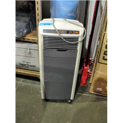 Electric digital ceramic fan heater