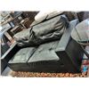 Image 1 : Black leather sofa