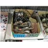 Image 1 : Box of assorted vintage collectable items