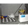 Image 1 : Shelf lot of misc kitchen items