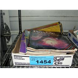 Box of assorted vintage collectables