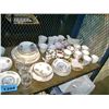 Image 2 : Shelf lot of collectables; china, glassware etc