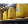 Image 1 : 3 diesel jerry cans