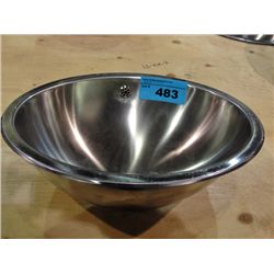 Stainless steel sink