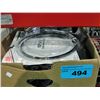 Image 1 : Box of assorted band saw blades and sanding sleeve
