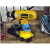 Image 1 : Dewault 12V cordless drill with one battery and