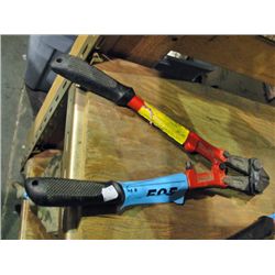 Pair of bolt cutters