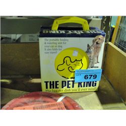 Pet king portable feeding and watering unit