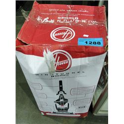 Hoover wind tunnel upright  vacuum