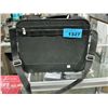 Image 1 : APC laptop computer carrying case