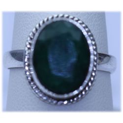 25.25 CTW EMERALD  RING .925 STERLING SILVER