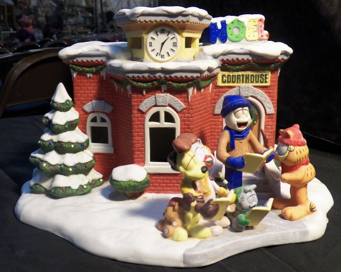 Garfield Christmas Village 