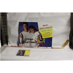 TITAN TPM2020 DIET COKE AUTOGRAPHED WAYNE GRETZKY