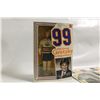 Image 2 : MATTEL WAYNE GRETZKY DOLL IN WHITE EDMONTON