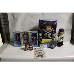 3 STARTING LINE UP GRETZKY DOLLS IN OILERS,