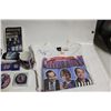 Image 3 : GRETZKY HOKEY HALL OF FAME ITEMS INCLUDING: