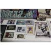 Image 2 : GRETZKY UPPER DECK COLLECTOR ITEMS INCLUDING: 2