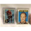 Image 2 : LOT OF 4 BOBBY HULL VINTAGE HOCKEY CARDS INC: