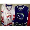 Image 2 : LOT OF 4JERSIES INC: CANUCKS, CANUCKS, CANUCKS