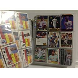 LARGE BINDER OF ASSORTED BASEBALL CARDS