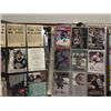 Image 2 : 5 BINDERS OF WAYNE GRETZKY CARDS