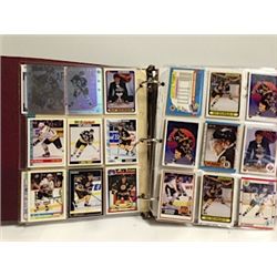 5 BINDERS OF ASSORTED HOCKEY CARDS