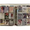 Image 5 : 5 BINDERS OF ASSORTED HOCKEY CARDS