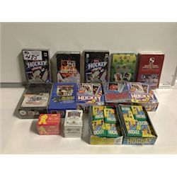 LARGE LOT OF ASSORTED HOCKEY CARDS, SOME IN