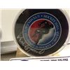 Image 2 : LOT OF SIGNED ITEMS INC: 6 SIGNED PUCKS: HALL OF