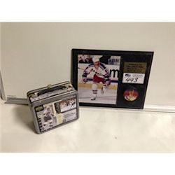 WAYNE GRETZKY PLAQUE AND WAYNE GRETZKY L.A. KINGS