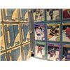 Image 4 : 3 BINDERS OF ASSORTED OLDER HOCKEY CARDS 6 PAGES