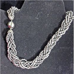 Vintage Costume Jewelry choker, silver-tone filigree end caps excellent  cond.