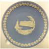 Image 1 : 1979 Christmas plate from WEDGEWOOD  BUCKINGHAM PALACE: One of the first