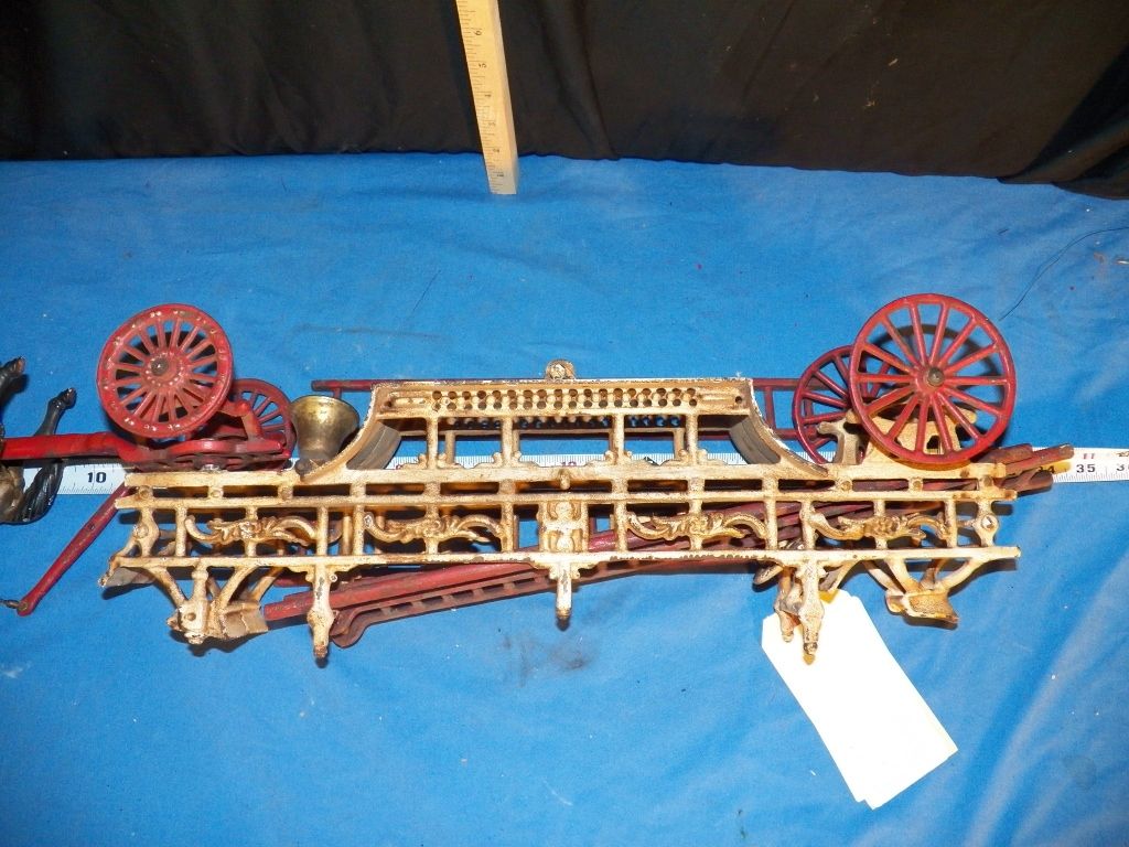 Vintage Cast Iron Fire Wagon & Horses Horse Drawn Fire Truck with