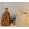 Image 1 : Stirup Lamp with Shade