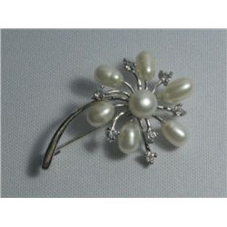 CLASSY WHITE PEARL CZ BROOCH AUTHENTIC PHILIPPINE PEARL