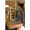 Image 8 : Aaron Williard MA Federal mahogany shelf clock.