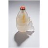 Image 1 : An agate snuff bottle in form of fish in waves.