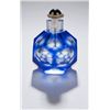 Image 1 : Geometric form clear and blue glass snuff bottle