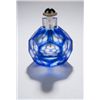 Image 2 : Geometric form clear and blue glass snuff bottle