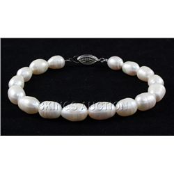 84.50CTW 7" WHITE FRESHWATER PEARL BRACELET METAL LOCK