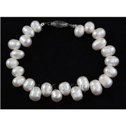 273.68CTW 18" WHITE FRESHWATER PEARL NECKLACE METAL LOC