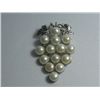 Image 1 : GRAPES WHITE PEARL CZ BROOCH AUTHENTIC PHILIPPINE PEARL