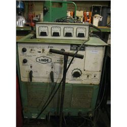LINDE UCC-305 WELDING UNIT WITH MIG & TIG, SELF CONTAINED COOLER